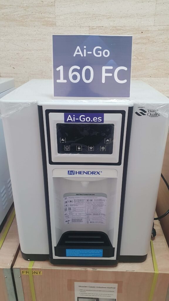 Generador Atmosférico de Agua Ai-Go 160 FC de Hendrx genera cada día hasta 16 litros de agua y la suministra de forma fría y caliente